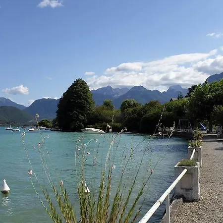 Coconlagon Serenite Au D'annecy *